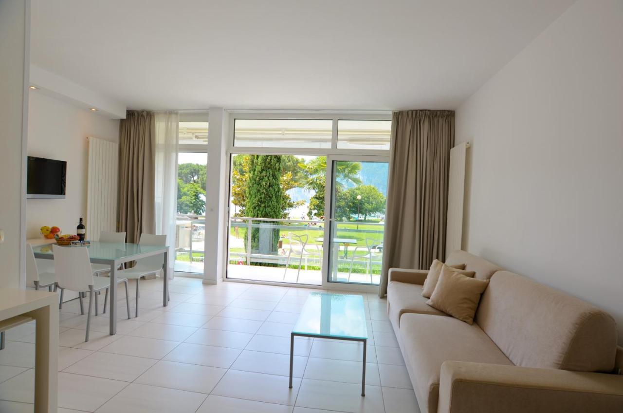 Club Nautico - Phoenix Studio Lake View Riva del Garda Dış mekan fotoğraf