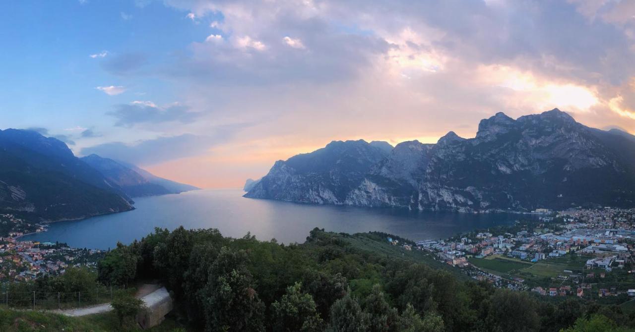 Club Nautico - Phoenix Studio Lake View Riva del Garda Dış mekan fotoğraf