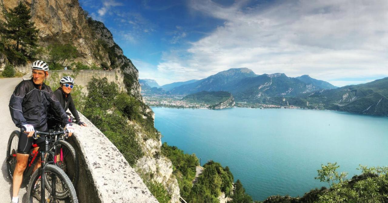 Club Nautico - Phoenix Studio Lake View Riva del Garda Dış mekan fotoğraf