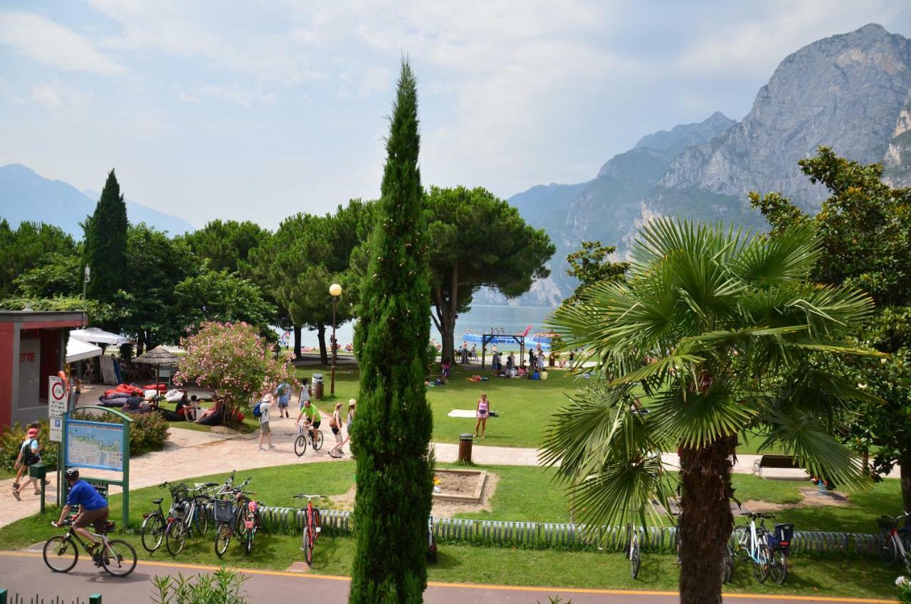 Club Nautico - Phoenix Studio Lake View Riva del Garda Dış mekan fotoğraf