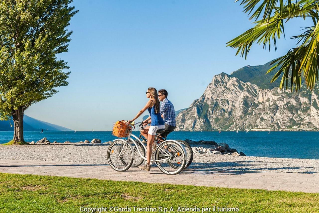 Club Nautico - Phoenix Studio Lake View Riva del Garda Dış mekan fotoğraf